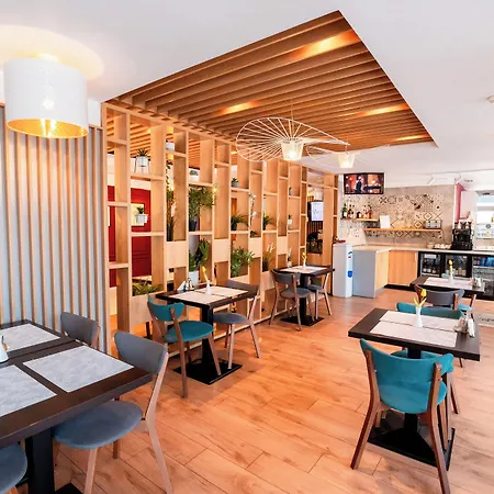 酒店 Stil