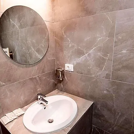 Stil Hotell 4*